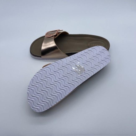 Madden Girl Blinkk Rose Gold Sandals - Picture 3 of 3